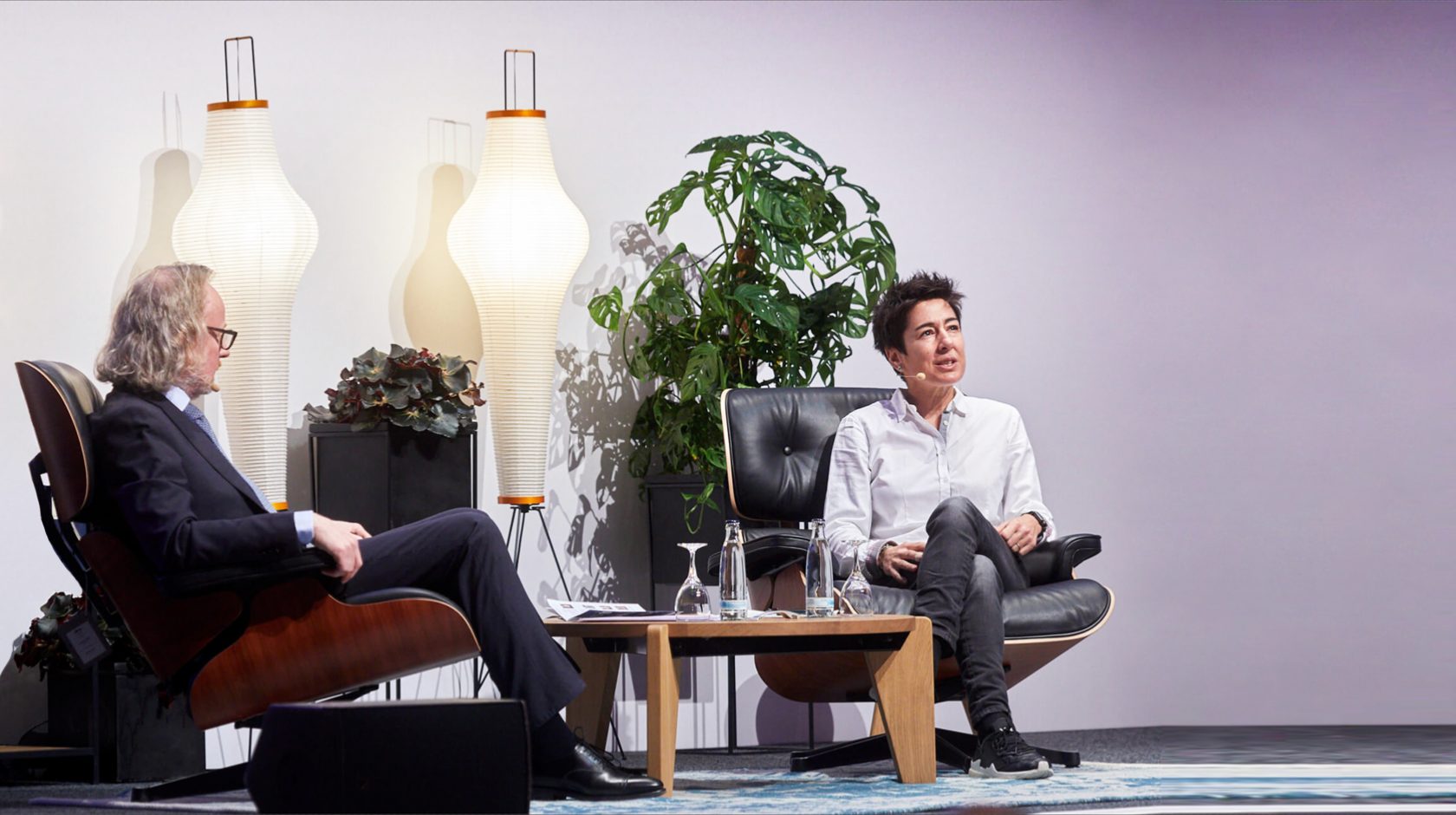 Titelbild mit Dunja Hayali